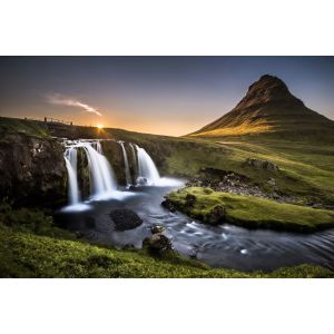 Tableau cascade o - kirkjufell islande toile imprim&eacute;e 120x80 cm
