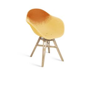 Fauteuil en plastique recyclé jaune, pied en chêne français