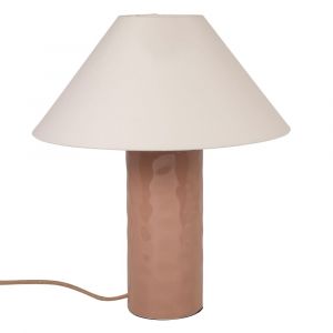 Lampe en c&eacute;ramique vieux rose et abat-jour conique en tissu blanc