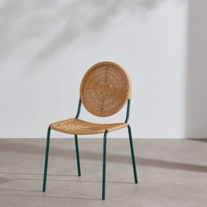 Chaise de jardin en acier vert fonc&eacute; et r&eacute;sine tress&eacute;e beige