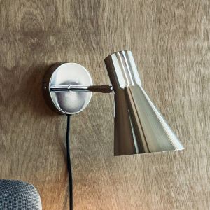 Dyberg Larsen Applique murale DL12, chrome, hauteur 20 cm, métal