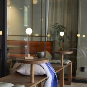 Northern Lampe à poser LED rechargeable Snowball, gris-beige, 2 700 K