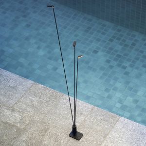 Luceplan borne lumineuse LED Flia, à 3 lampes, noir, plastique