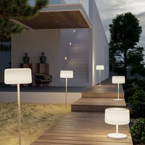 Newgarden Chloe Plant Lampe sur pied solaire en bois