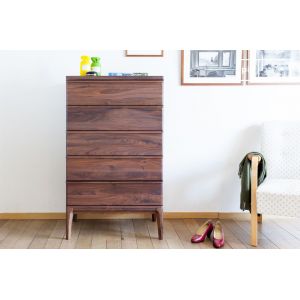 Commode en noyer Hem&euml;t &agrave; 5 tiroirs