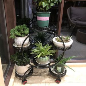 &Eacute;tag&egrave;re &agrave; fleurs en fer forg&eacute; 4 couches, &eacute;tag&egrave;re &agrave; plantes en m&eacute;tal avec roues, Creative Open Design pr&eacute;sentoir de plantes, salon, balcon, Cour,
