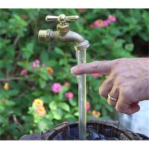 Fontaine de Robinet Invisible USB - Fontaine d'Ext&eacute;rieur - Robinet Magique Flottant - Pour D&eacute;coration de Jardin ou de Cour