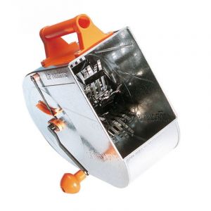 Axe de manivelle de rechange avec &eacute;crou pour machine &agrave; cr&eacute;pir Le Moustic&reg; &ndash; Acier avec embout plastique &ndash; Poids 104 g &ndash; Accessoire professionnel