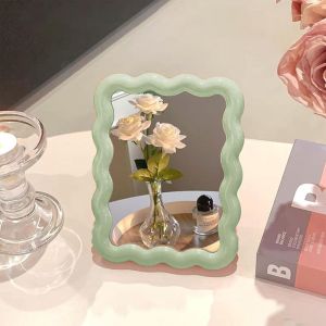 Miroir de table/de maquillage pliable et portable en forme de vague, id&eacute;al pour les voyages et &agrave; poser ou &agrave; suspendre. D&eacute;coration int&eacute;rieure..