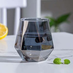 Ensemble de verres à vin 4 pièces, verre à vin sans pied de couleur arc-en-ciel, verre en forme de diamant de 10 oz, meilleur choix pour offrir en