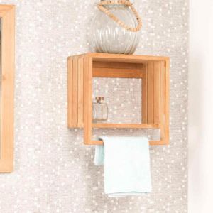 Porte serviette &eacute;tag&egrave;re murale en teck Chlo&eacute;