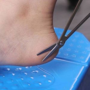 Coupe-ongles Ciseaux long manche