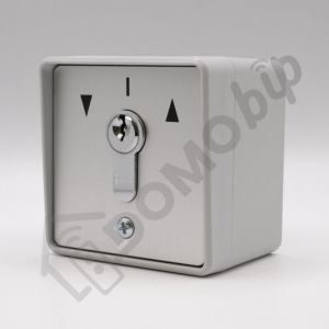 GEBA MP APZ 1-2T/1 - Contacteur &agrave; cl&eacute; universel applique deux sens &agrave; impulsionnels en polycarbonate - R&eacute;f : 005.1301.10 - IP54 - Barillet europ&eacute;en +