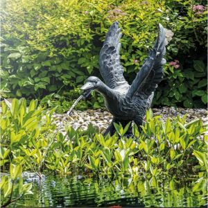 Figurine de gargouille figurine oie jardin deau d&eacute;coration figurine de bassin esotec 100733