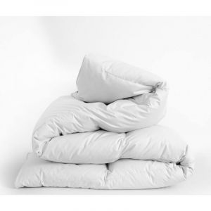 Couette blanche Autumn chaude 240x260 cm 340 grs