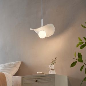 Suspension blanche design forme de nuage en verre et r&eacute;sine - Melissa