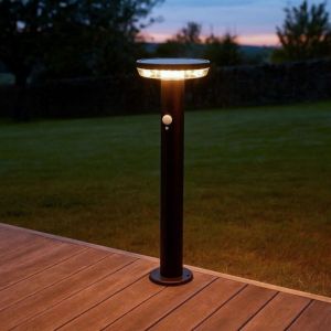 Lot de 6 bornes solaires miramar avec d&eacute;tecteur de mouvements H50cm