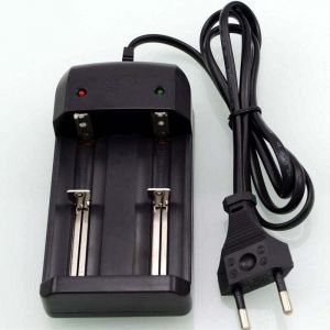 Chargeur de batterie au lithium-Double chargeur de batterie compatible avec 26650 22650 18650 18350 17500 16340 14500 10440 1001-0050 et AA/AAA