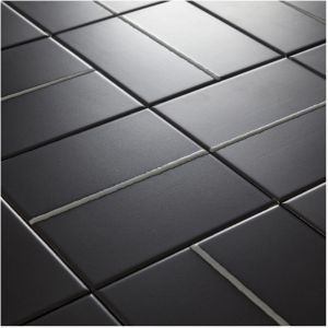 Carrelage mural fa&iuml;ence LINE 15x15 cm Noir - Mat - bo&icirc;te de 0.58 m2