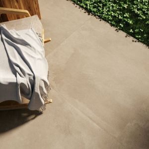 Imola - Carrelage intérieur Effet Béton azuma up 60x120 (1,44m2) Noisette rectifié - Les Carreaux de Jean