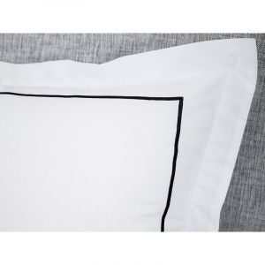 Parure de lit percale de coton 80 fils/cm&sup2; - Housse de couette 220 x 240 cm + 2 taies d'oreiller - Blanc bourdon noir - CHARMY de PALACIO