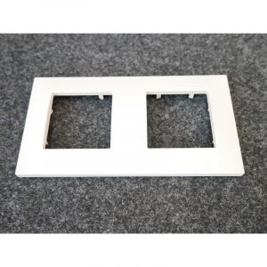 Plaque de finition 2 postes horizontale entraxe 71mm couleur marbre pour appareillage mural ALTIRA