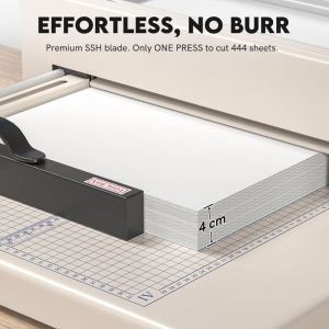 Massicot professionnel A4, 444 feuilles maximum/4 cm, avec lame HSS ultra tranchante, double fixation et double s&eacute;curit&eacute;, pour une coupe pr&eacute;cise et