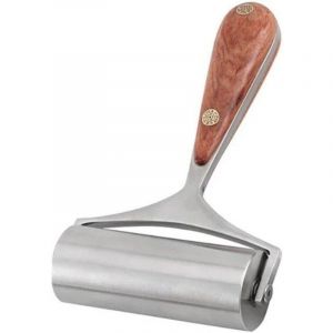 CSPARKV Rouleau en Cuir avec Manche en Bois, Bords De Colle en Cuir, Rouleau De R&eacute;sistant &Agrave; Pression pour Papier Peint Roulant