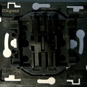 Legrand Sagane 84006 Permutateur