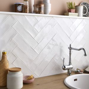 Carrelage mural fa&iuml;ence effet artisanal MASIA 30x7,5 cm Blanco - brillant - - bo&icirc;te de 1 m2