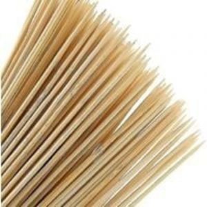 100 Pi&egrave;ces Brochettes en Bois, 30cm B&acirc;tons de Brochettes de Bambou, Brochette pour Fruits, Cocktail, BBQ et L&eacute;gumes
