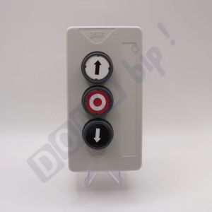 Geba - kdt 3V V2 - Bouton poussoir filaire pour portails ou porte motorisée - no 250V - 3 boutons - IP65 - Boîtier abs - Réf. 200.3102.A1