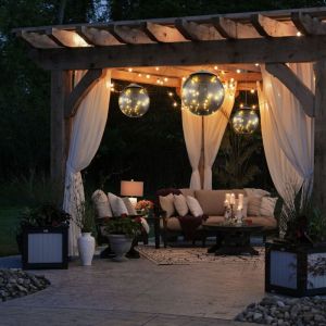 Lampe &agrave; suspendre solaire Lampe solaire suspendue fum&eacute;e Lampe solaire sph&eacute;rique, 20x led blanc chaud, DxH 15x50 cm, set de 2 pi&egrave;ces