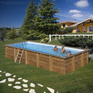 GRE &ndash; Piscine bois Braga 8,15 x 4,20 x 1,46 m &ndash; Rectangulaire en pin trait&eacute; autoclave IV &ndash; Volume 37m&sup3; &ndash; D&eacute;bit filtration 10m&sup3;/h