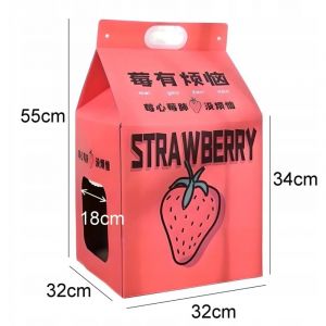 Arbre &agrave; chat en carton avec griffoir et brique de lait cor&eacute;en et jus de fraise