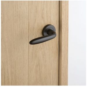 Ensemble de Poign&eacute;es sur Rosaces en Laiton - DCG - Mod&egrave;le Aster - Noir Velours