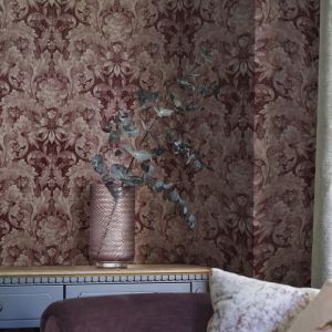 Laura Ashley - Papier peint intissé Apolline Pale Blackberry 1005 x 52cm Mauve rosé