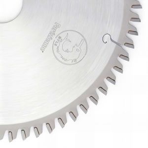 Forézienne - Lame circulaire carbure Alu d. 250 x 2,5/3,2 mftn 60 x Al. 30 mm + te universel. - mfls - LC2506003M