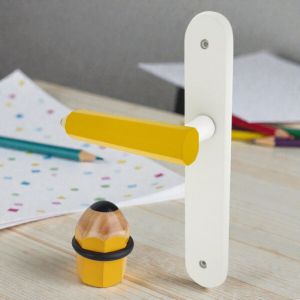 Ouvre&D&eacute;co - Duo Fantaisie Poign&eacute;e But&eacute;e de porte CRAYON, Bois jaune