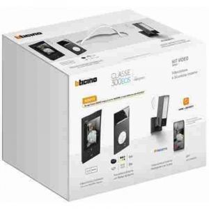 Kit vid&eacute;o mains libres connect&eacute; BTI363927 avec clavier noir Linea 3000, interphone vid&eacute;o noir Classe 300EOS et cam&eacute;ra Netatmo avec sir&egrave;ne