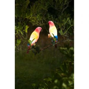 D&eacute;coration solaire: Perroquet clipsable 23 cm, une touche tropicale qui veille dans la nuit tomb&eacute;e