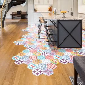 Ambiance-sticker - Stickers Sol Anti-d&eacute;rapant avec Protection - tomettes sol guiliena - 60x135cm-10stickershexagones30x26cm