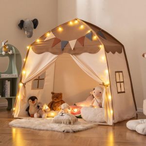 Goplus - Grande Tente Enfant, Cabane Enfant Interieure Exterieur avec Lumi&egrave;res, Drapeaux, 2 Portes, 2 Fen&ecirc;tres, Tente Tipi Lavable en Machine, Tente