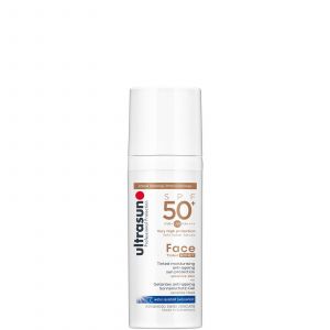 Crème solaire pour le visage teintée SPF50 de Ultrasun (différentes teintes) - Honey