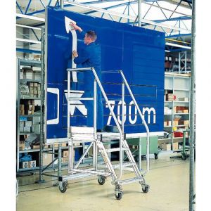 Plateforme Mobile 13marches 600mm. Incli 60Â°