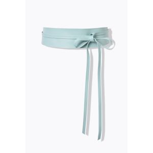 Ceinture en cuir &agrave; nouer. Longs rubans