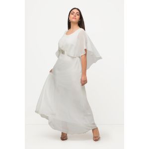 Robe de mari&eacute;e avec drap&eacute; et col en V. Manches courtes dans un esprit cape.