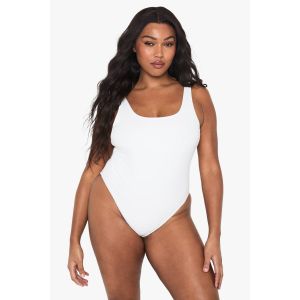 "Plus" Swimwear Essentials Maillot De Bain À Col Carré Avec Contrôle Du Ventre - Blanc - 52, Blanc