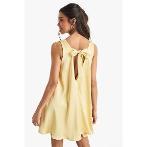 Robe Portefeuille En Satin Texturé À Encolure Échancrée Et Dos Noué - Citron - 46, Citron