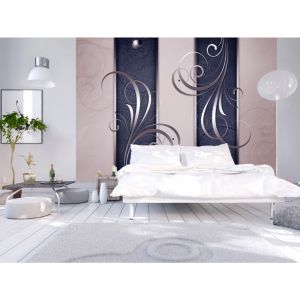 Papier peint adh&eacute;sif Ornements: Duo abstrait - dessin en argent avec un motif de cuir en arri&egrave;re-plan